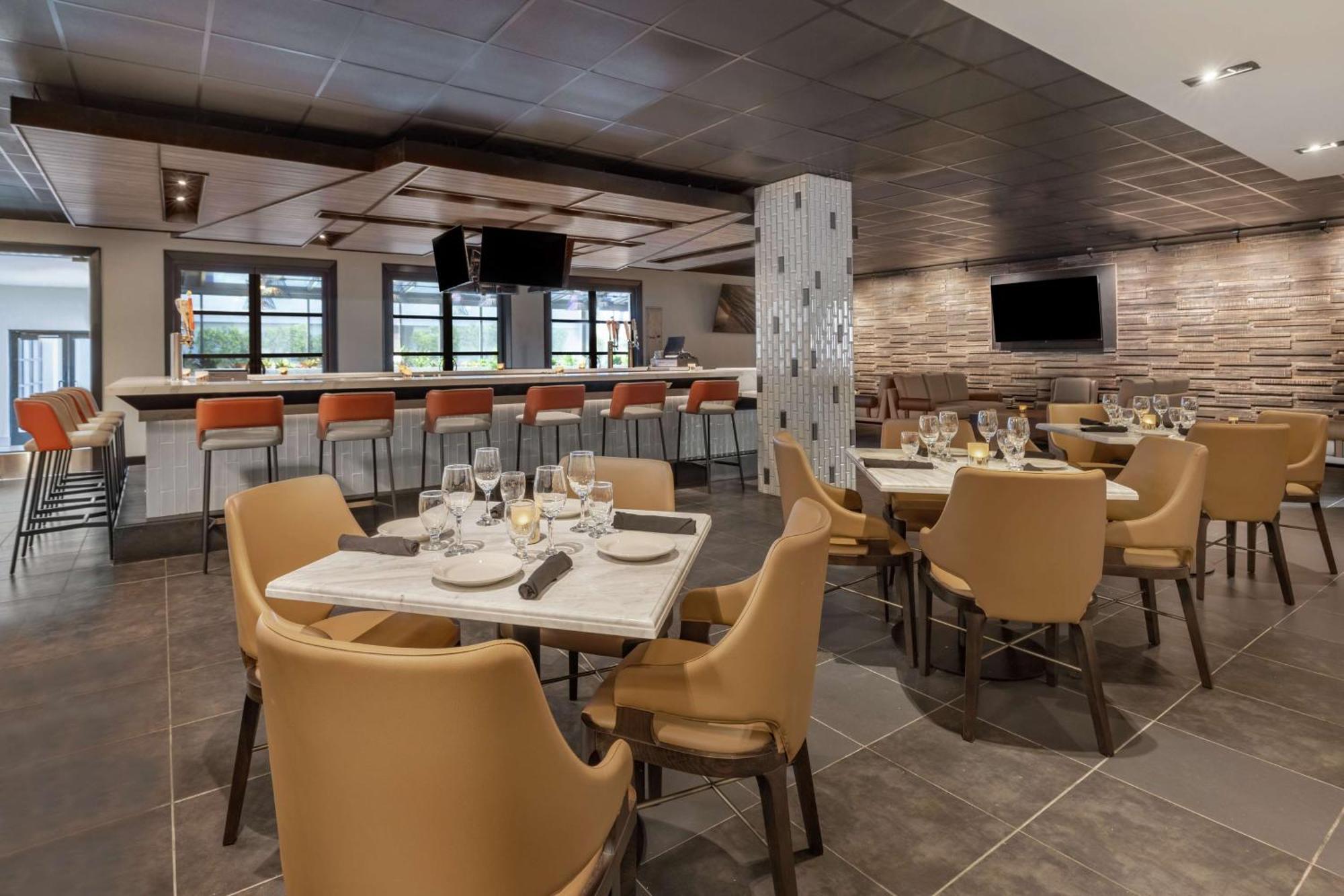 Doubletree By Hilton San Francisco South Airport Blvd Hotel South San Francisco Ngoại thất bức ảnh